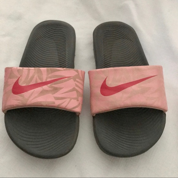 Nike Other - 💜HP💜 Nike / Slide